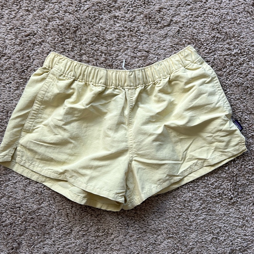 Patagonia Baggies 2.5 inch Women’s Yellow Shorts